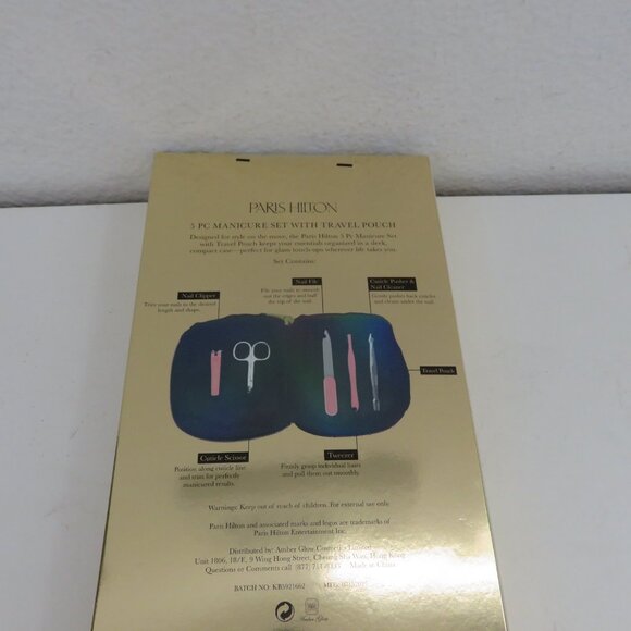(#121) Paris Hilton 5pc Gold Manicure set with travel pouch - Picture 4 of 4